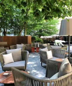 Super Restaurant avec terrasse